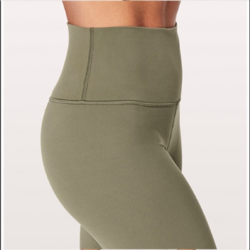 Lululemon green crops